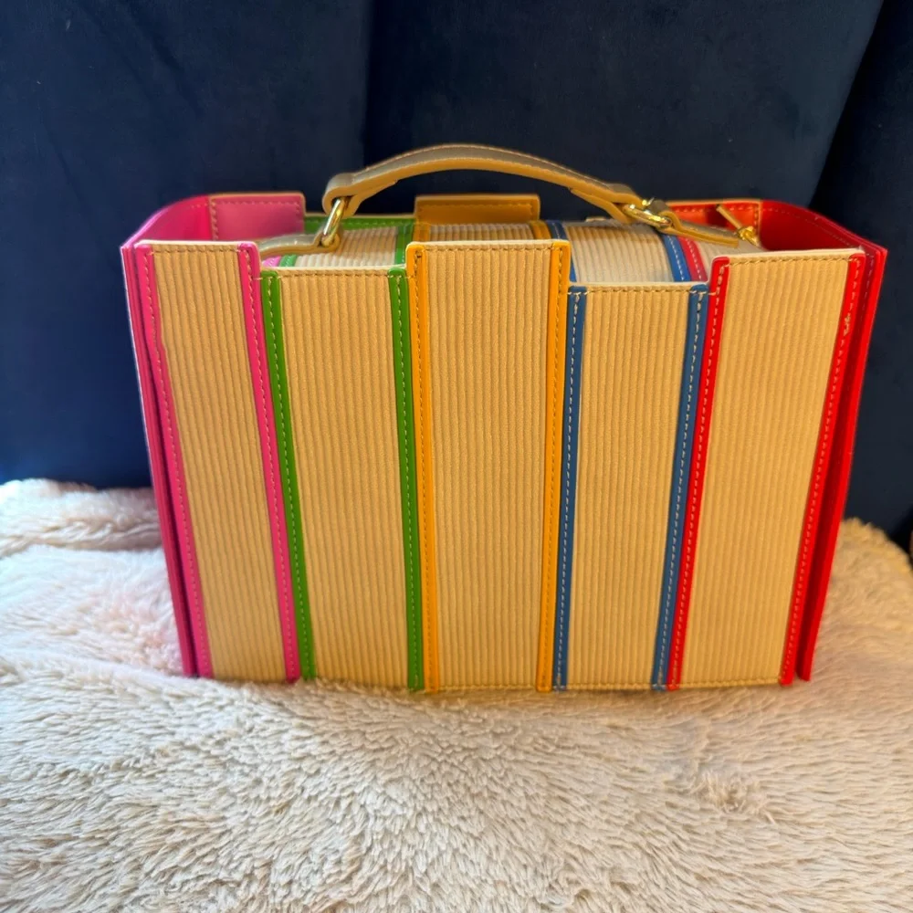 Loungefly x Stitch Shoppe Disney Classic Books Crossbody Bag Wallet Pin NWT. - Picture 7 of 9